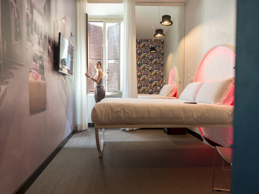 Irooms Jacuzzi Suites โรม ภายนอก รูปภาพ