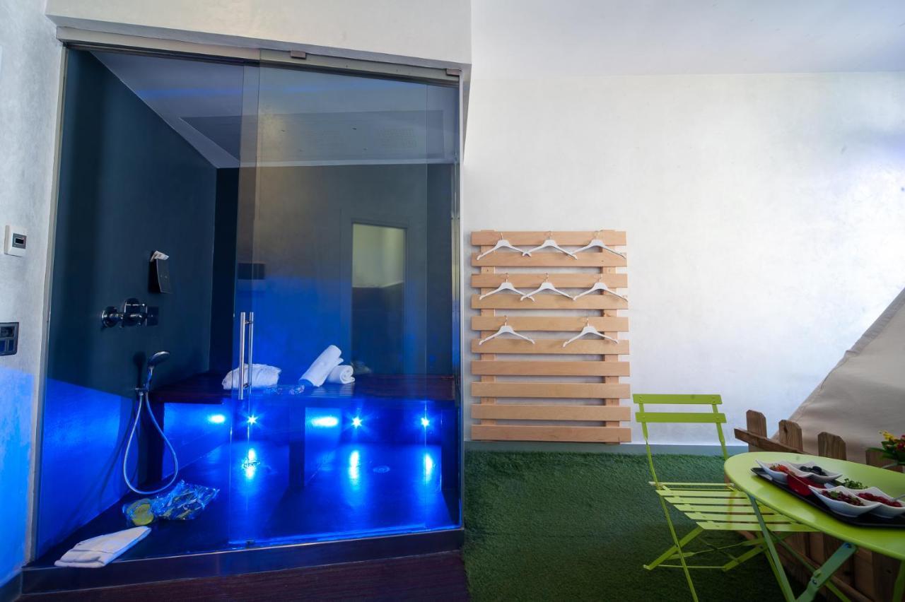Irooms Jacuzzi Suites โรม ภายนอก รูปภาพ